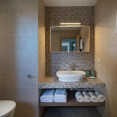 Paradise Maisonettes * Neos Marmaras