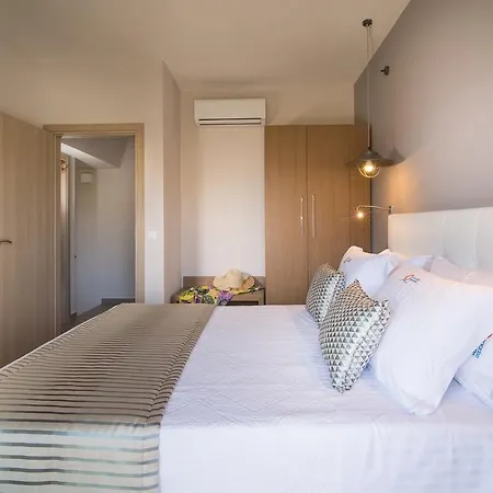 Paradise Maisonettes شقة *