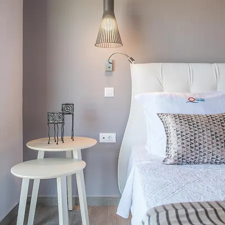 شقة Paradise Maisonettes *