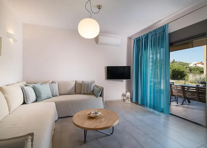 Paradise Maisonettes *