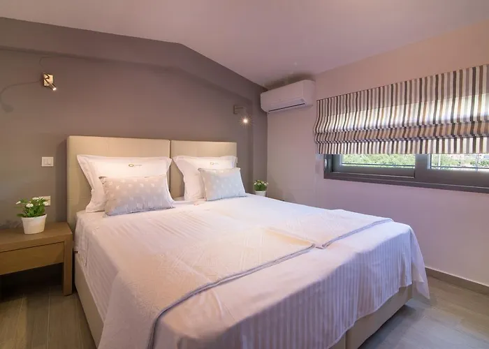 Paradise Maisonettes